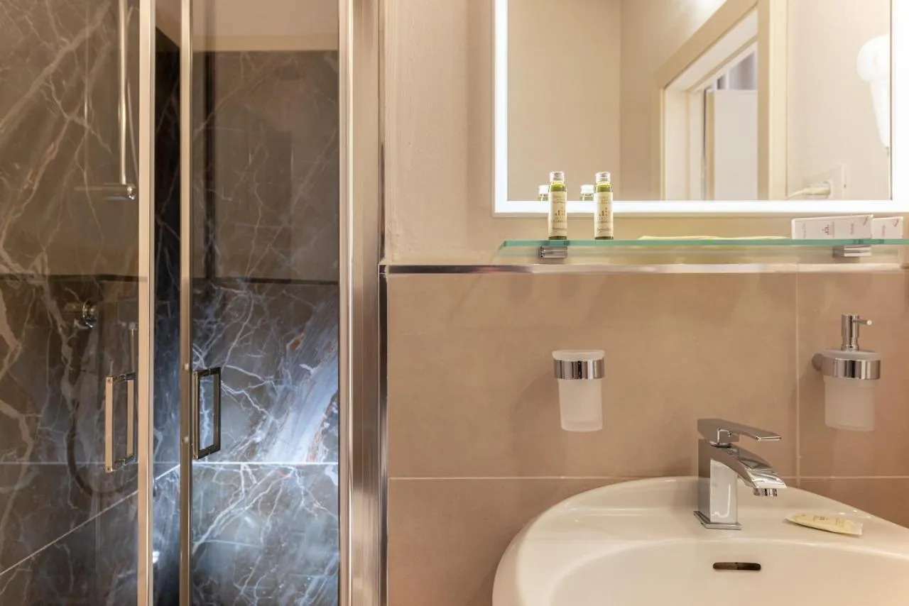 Hotel Villa Bolgheri Marina di Castagneto Carducci 4*,  Italy